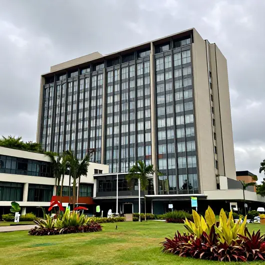 Descubra o Qoya Hotel Curitiba: Conforto e Elegância